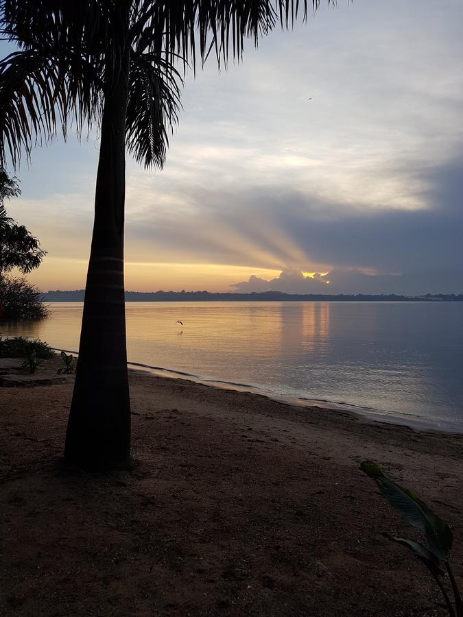 The Palms Beach Hotel And Restaurant Limited Entebbe Dış mekan fotoğraf